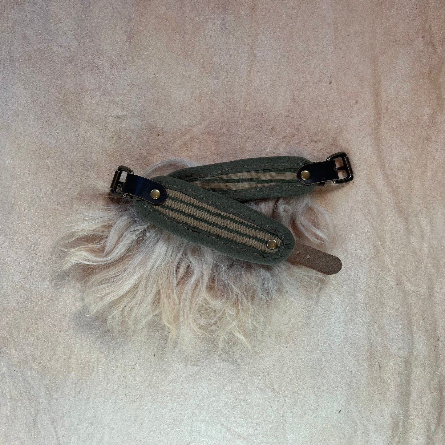 Fluff cuffs #4
